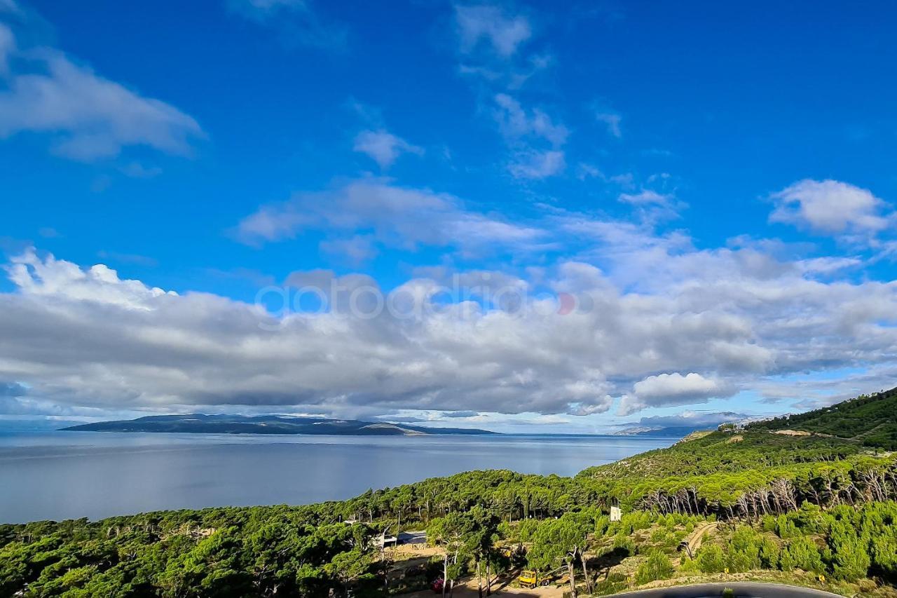 Appartamento Exclusive Penthouse Big Blue With Private Jacuzzi Makarska Esterno foto