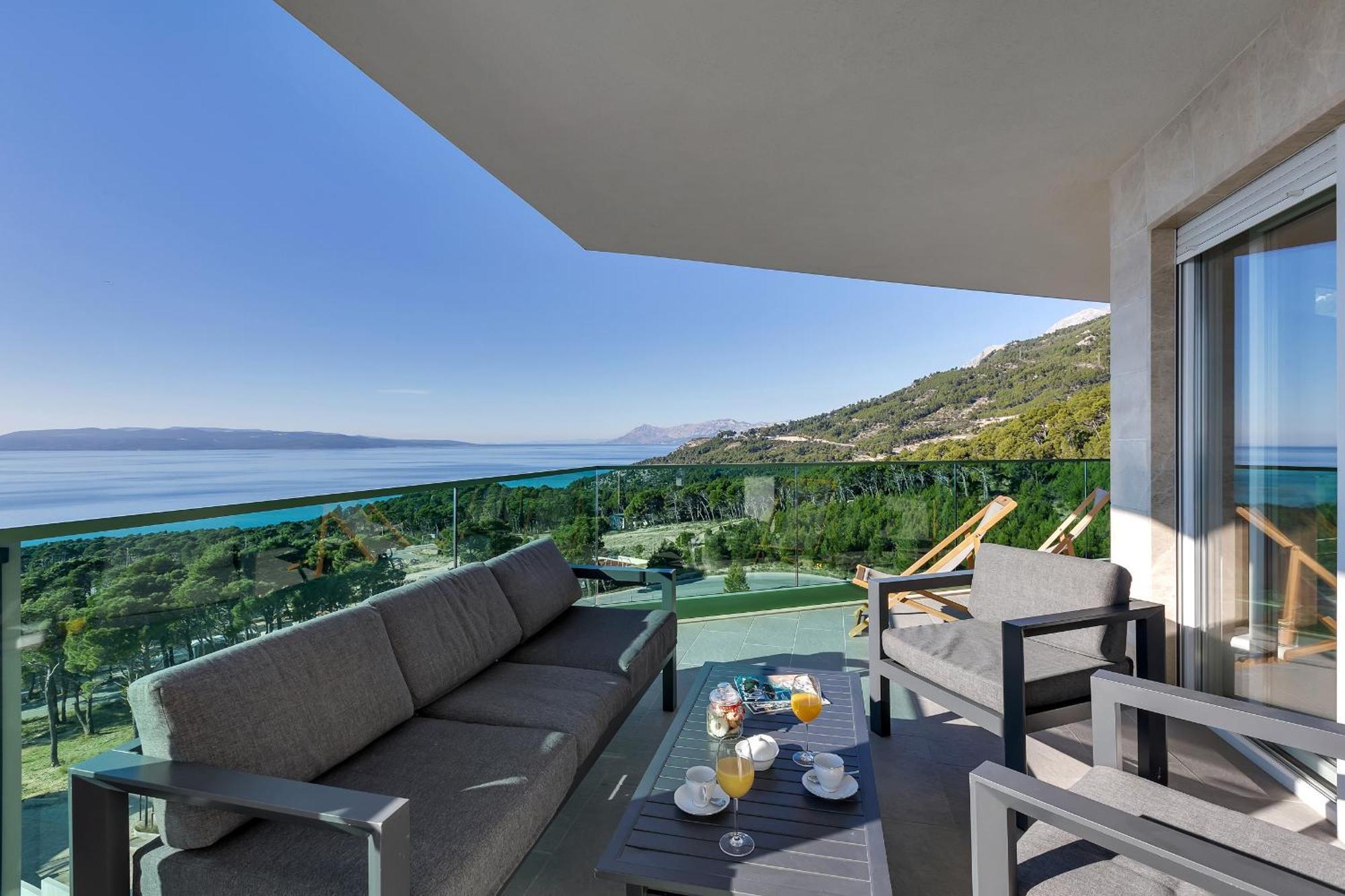 Appartamento Exclusive Penthouse Big Blue With Private Jacuzzi Makarska Esterno foto