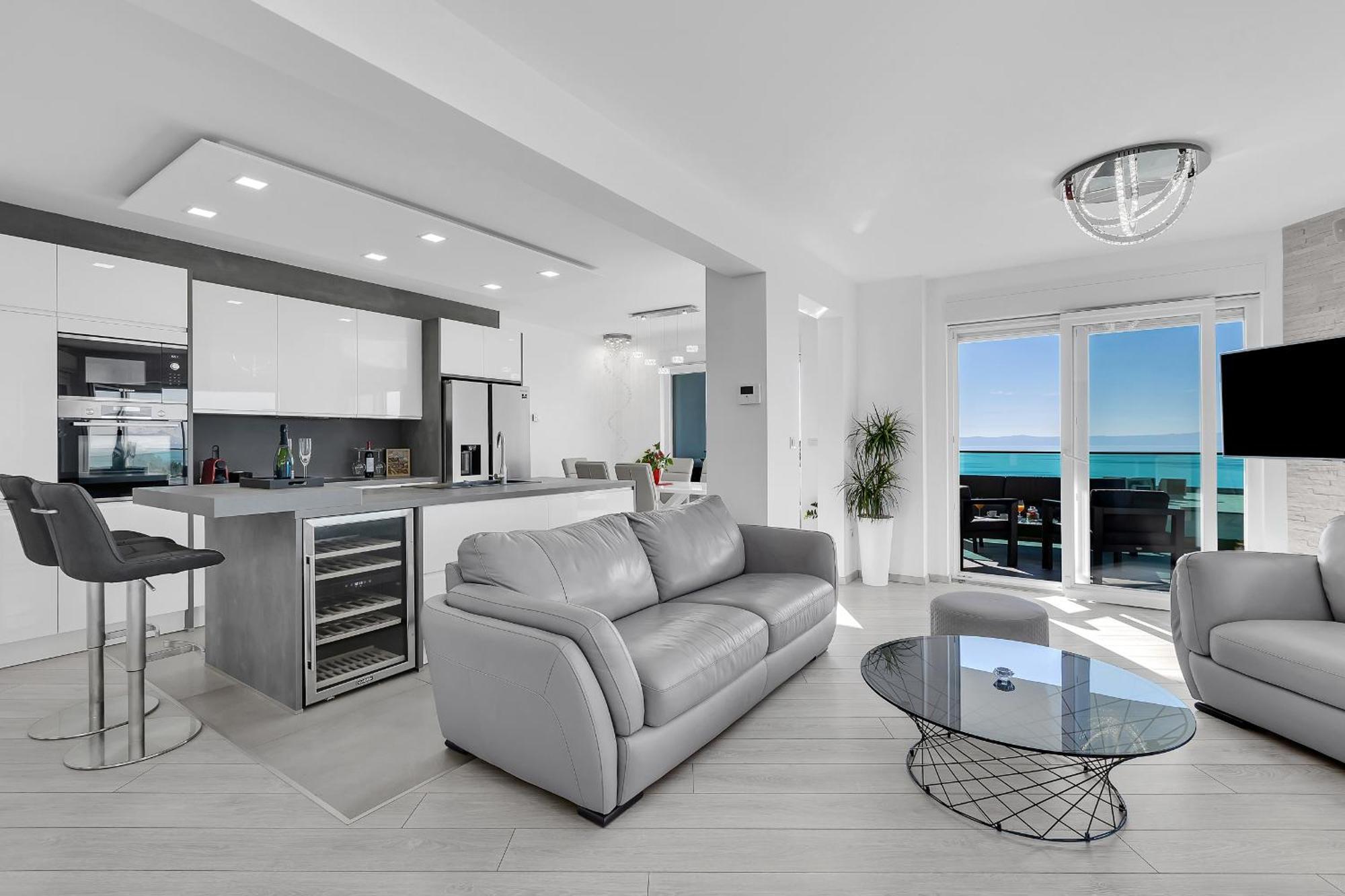Appartamento Exclusive Penthouse Big Blue With Private Jacuzzi Makarska Esterno foto