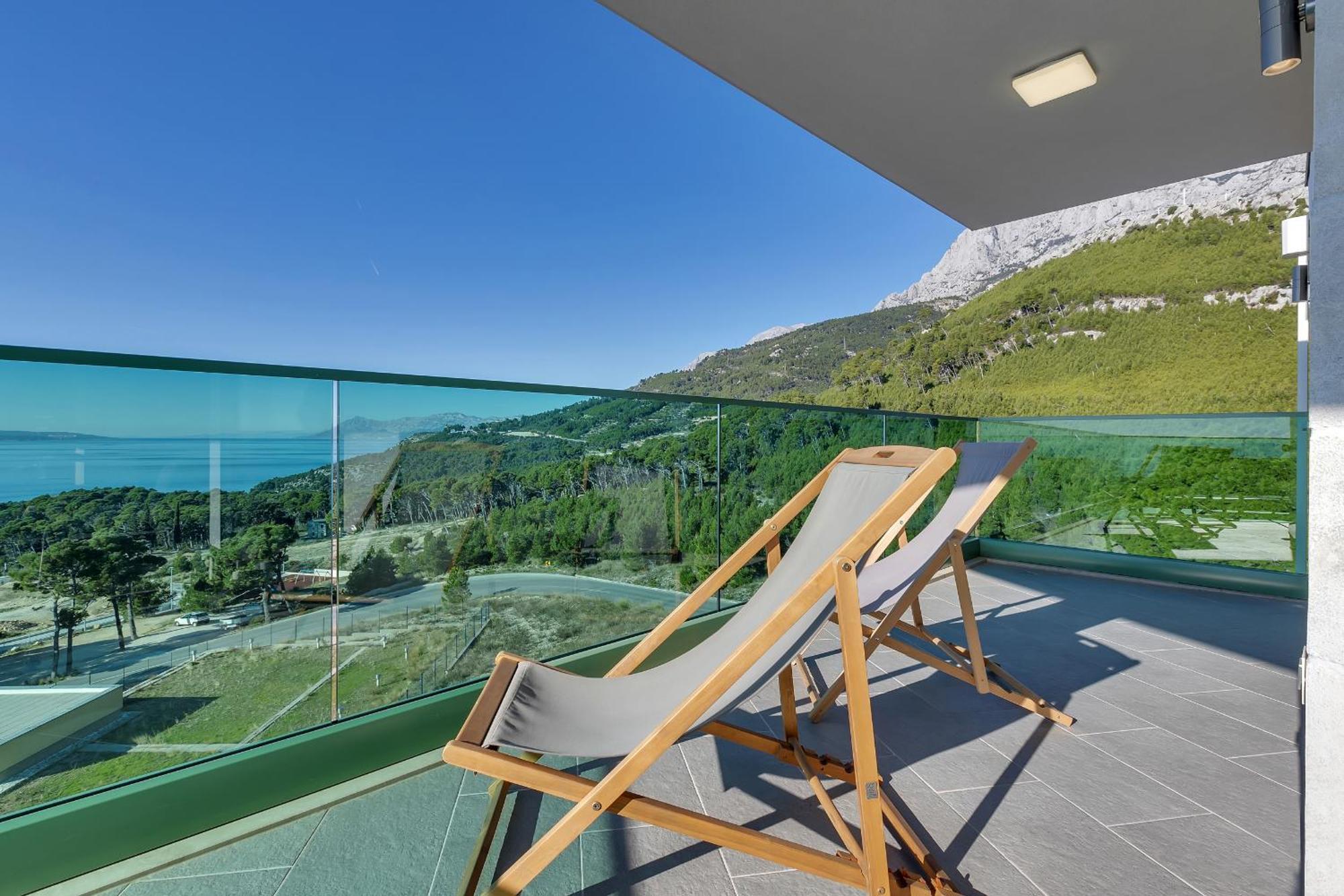 Appartamento Exclusive Penthouse Big Blue With Private Jacuzzi Makarska Esterno foto